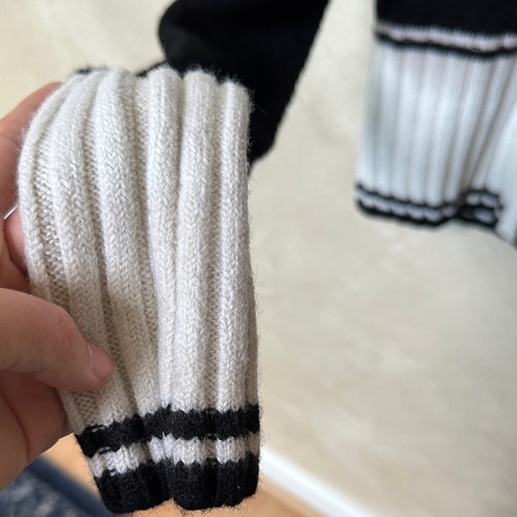 Diane Von Furstenberg Black and White Hooded Cardigan - Picture 3 of 7